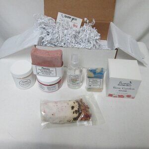 Premier Bath & Body Spa Gift Rose Garden Set 7 bath bomb scrub lotion NEW NIB